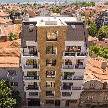 La Familia Apartments Варна Екстериор снимка